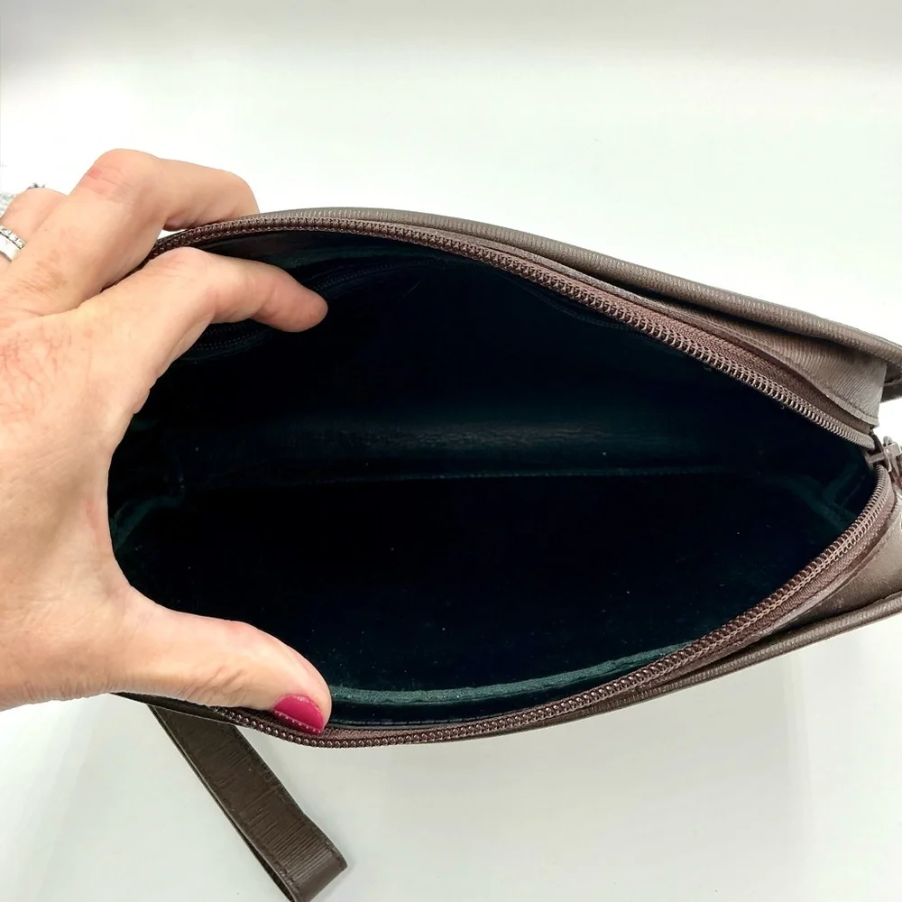 Burberrys Nova Check Canvas Clutch #510 - Picture 4 of 4